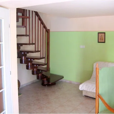 One Bedroom House At Murter 500 M Away From The Beach With Wifi