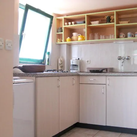 One Bedroom House At Murter 500 M Away From The Beach With Wifi Murter