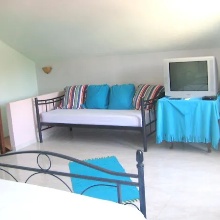 Tatil Evi One Bedroom House At Murter 500 M Away From The Beach With Wifi Murter